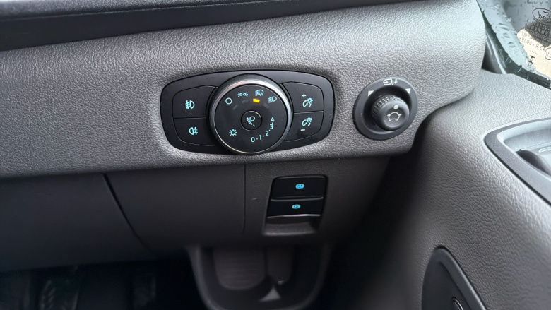 Ford Transit 350 L3 Diesel Fwd 2.0 EcoBlue 165ps H2 Limited Van [Nav]